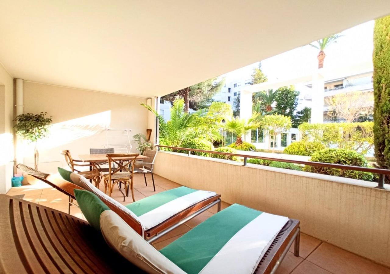 Apartmán Viva Riviera -14 Avenue Isola Bella Cannes Exteriér fotografie