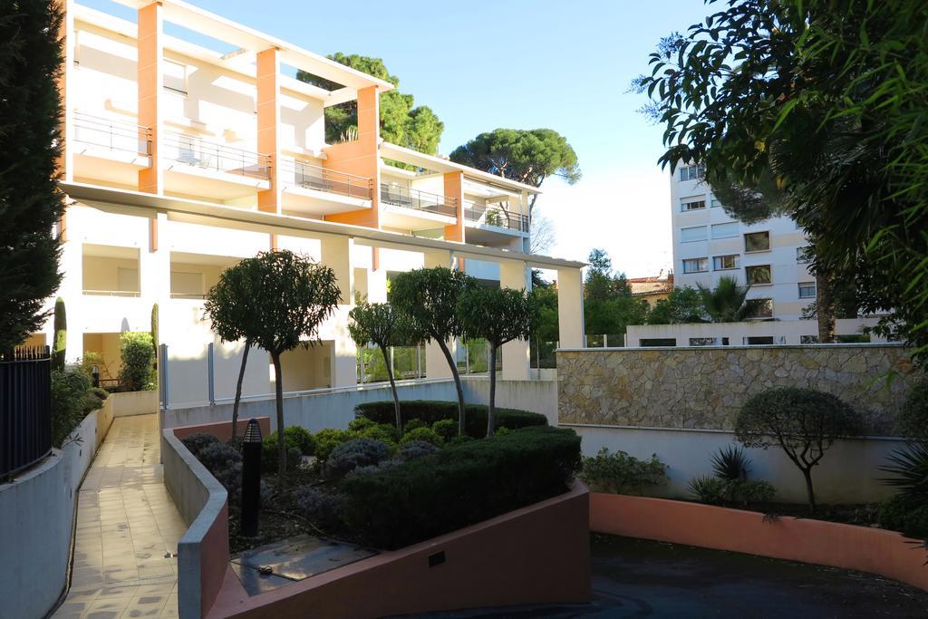 Apartmán Viva Riviera -14 Avenue Isola Bella Cannes Pokoj fotografie